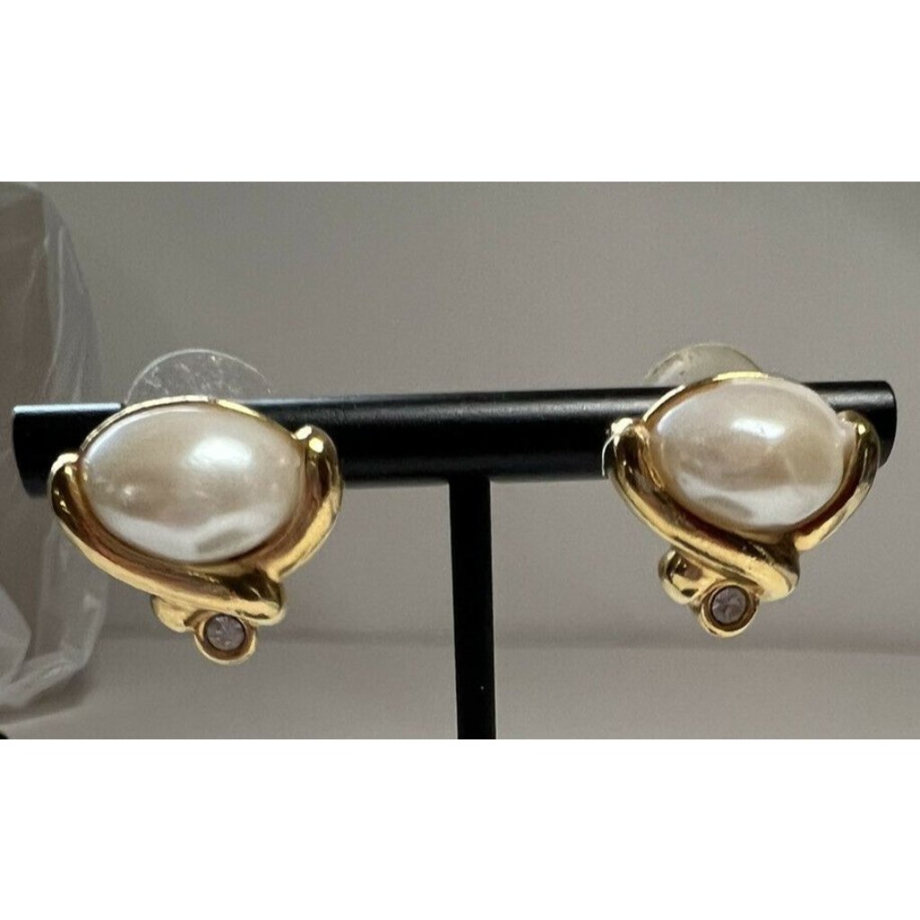 Jewelry Earrings Avon Gold Tone Faux Pearl And Rhinestone Leverback 8 Mm